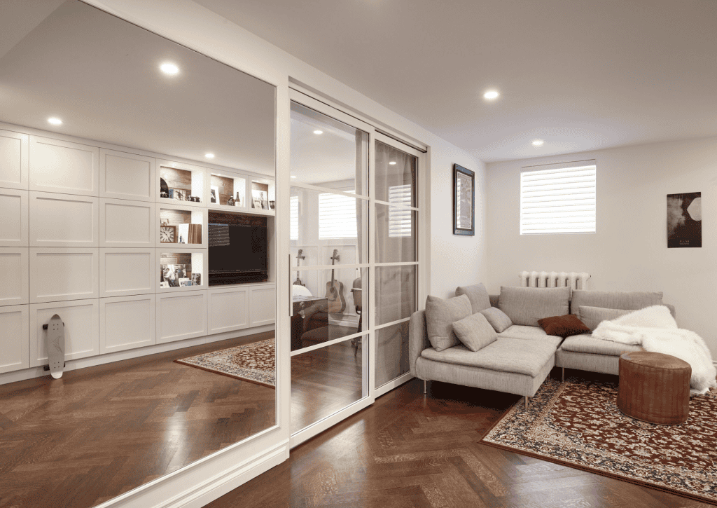 renovation sous-sol separation entre chambre et salon, eclairage