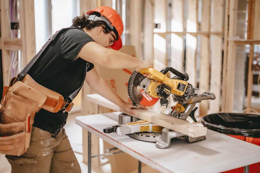 Entrepreneur général, transformation plex en maison unifamiliale