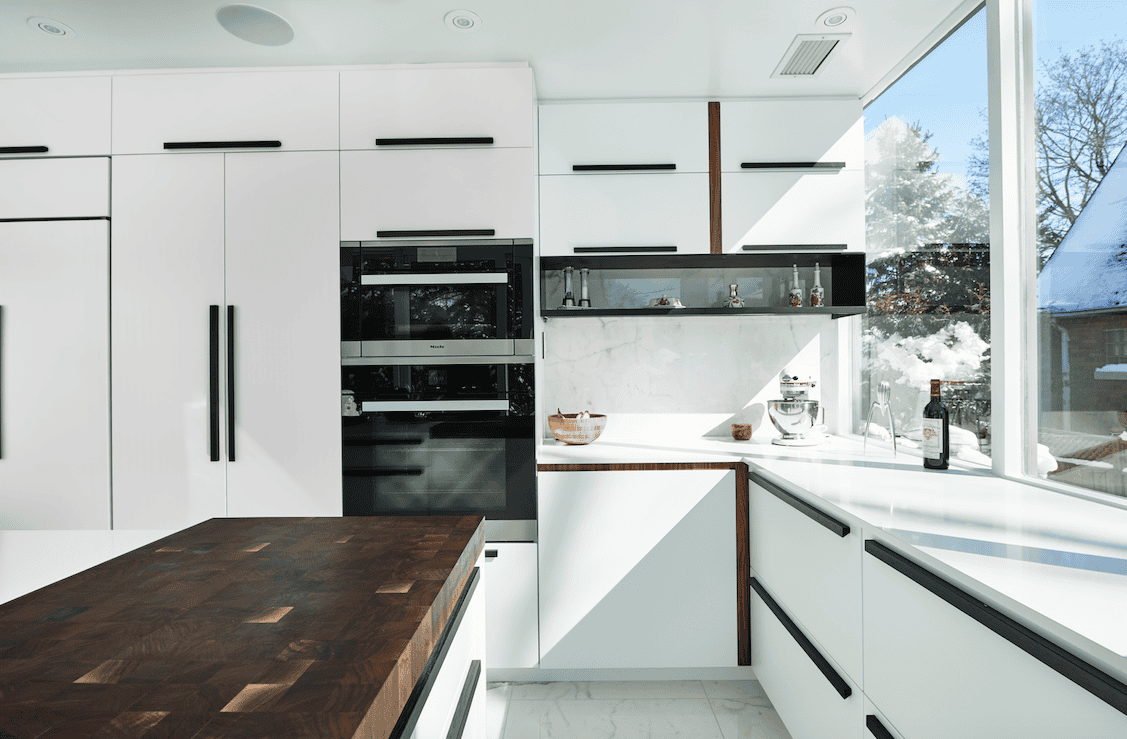cuisine blanche moderne, renovation, espace, fermée
